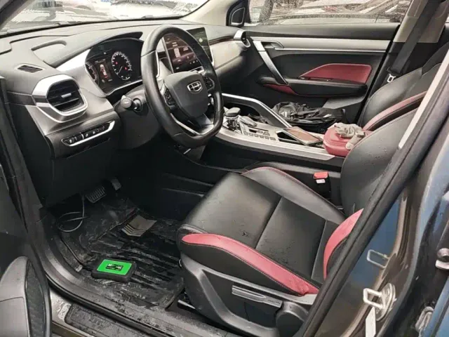 Geely Binyue — Фото автомобиля 14