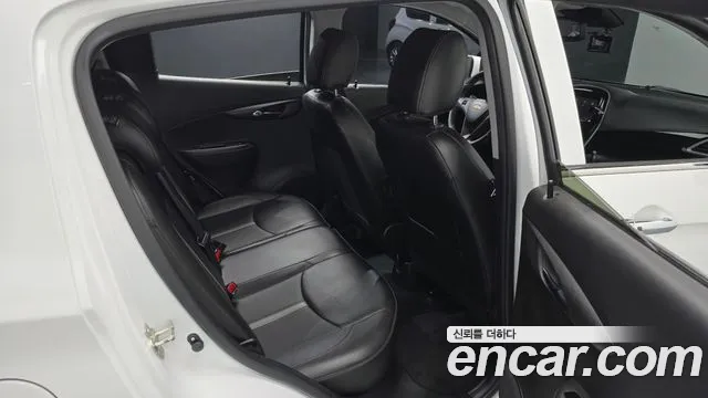Chevrolet Spark — Фото автомобиля 18