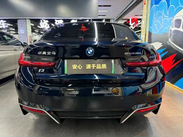 BMW i3 — Фото автомобиля 4