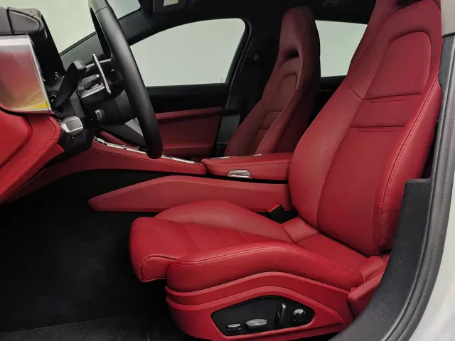 Porsche Panamera — Фото автомобиля 15