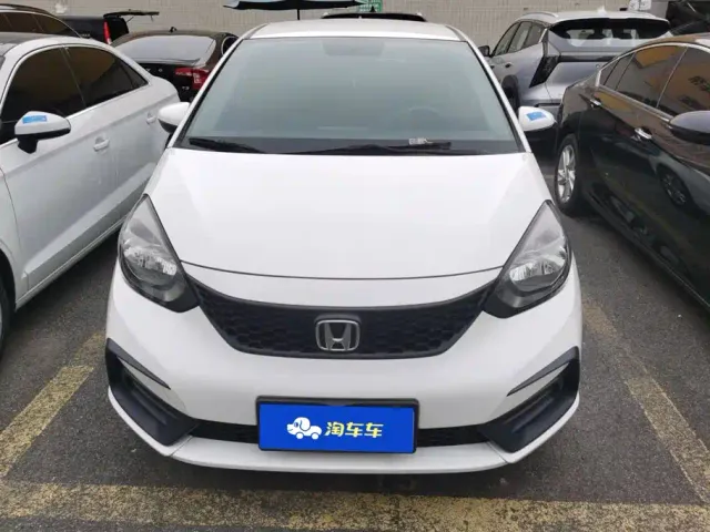 Honda Fit — Фото автомобиля 2