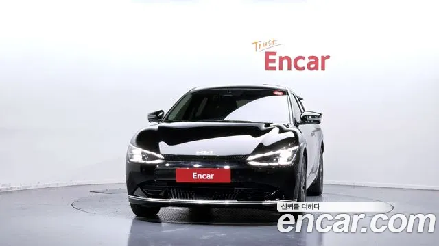 Kia EV6 — Фото автомобиля 3