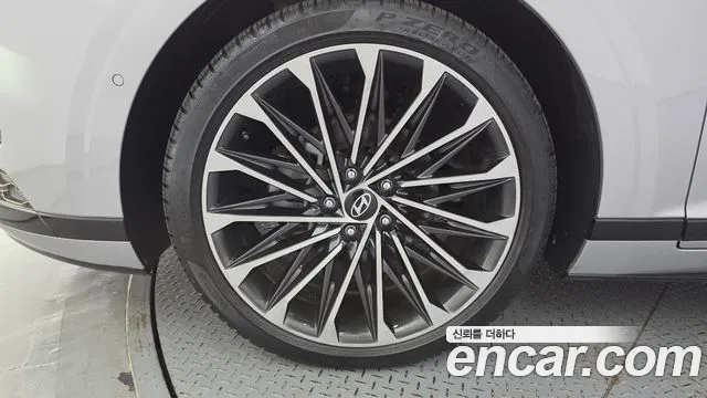 Hyundai Grandeur — Фото автомобиля 4