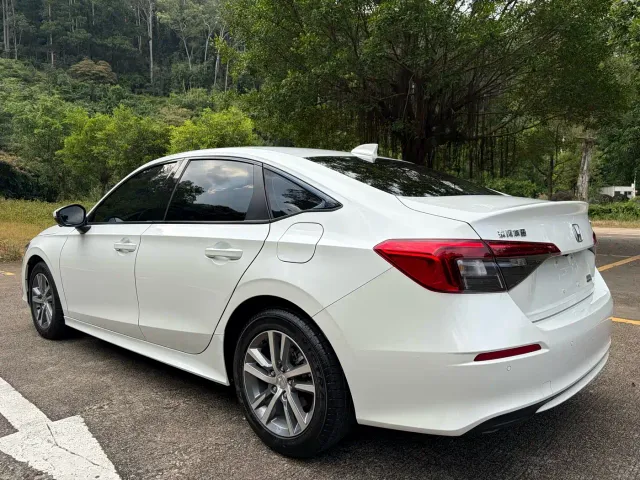 Honda Civic — Фото автомобиля 7