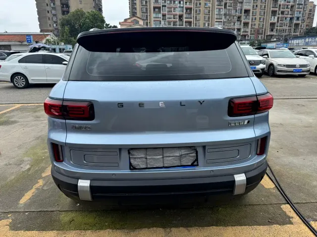 Geely Geely ICON 2023 Model 1.5TD Chocolate Deluxe Edition — Фото автомобиля 16