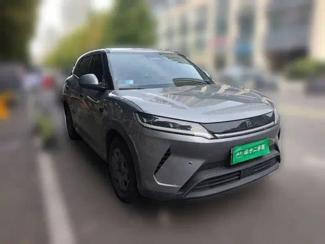 BYD Yuan UP — Фото автомобиля 3