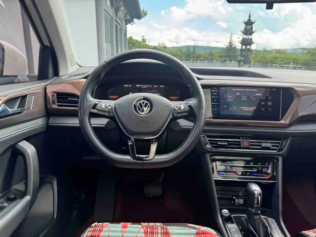 Volkswagen Tharu — Фото автомобиля 16