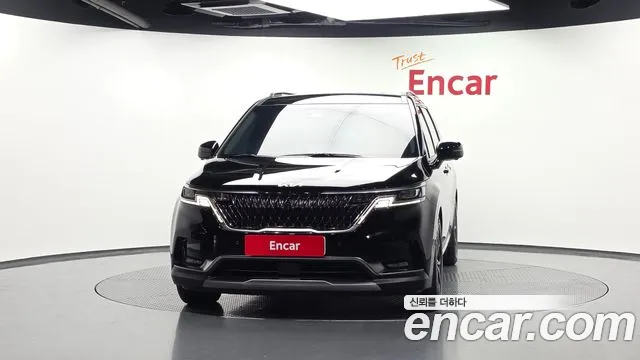 Kia Canival Carnival 4 поколение Бензин 7 мест Signature — Фото автомобиля 3