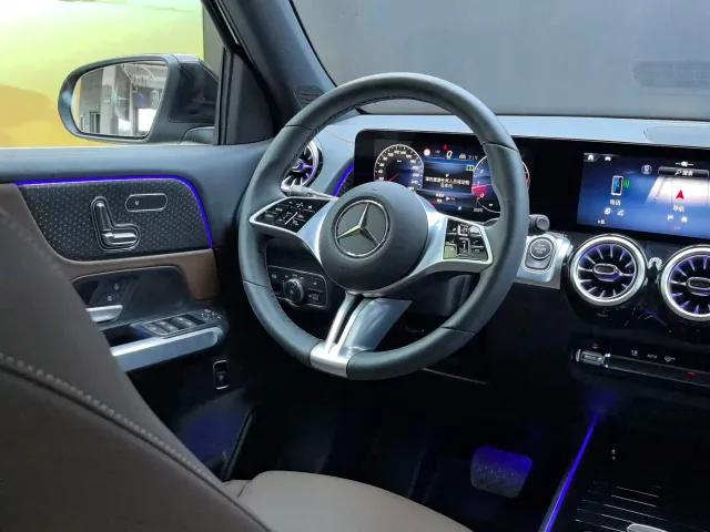 Mercedes-Benz GLB-Class — Фото автомобиля 28