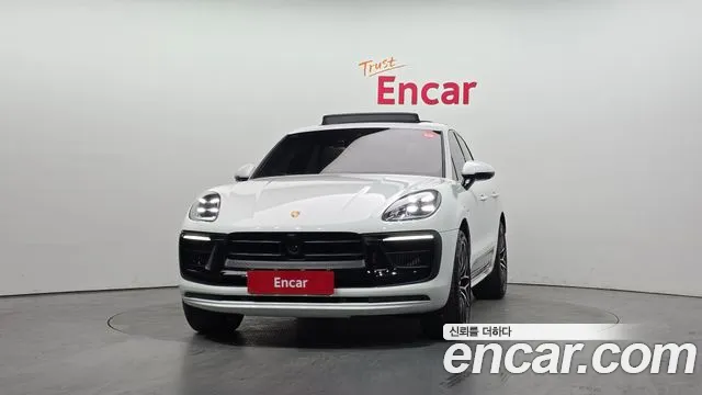 Porsche Macan — Фото автомобиля 3