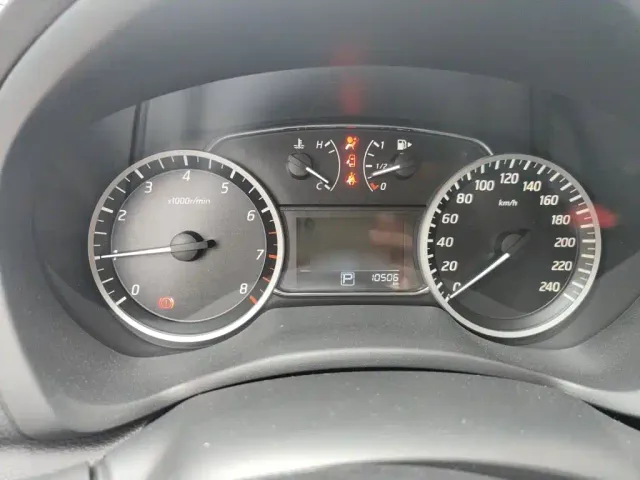 Nissan Sylphy — Фото автомобиля 3