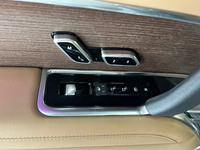 Land Rover Range Rover — Фото автомобиля 22