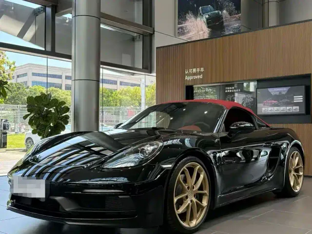 Фотография автомобиля — Porsche 718