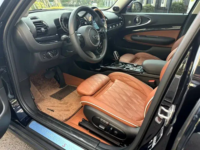 MINI Clubman — Фото автомобиля 5