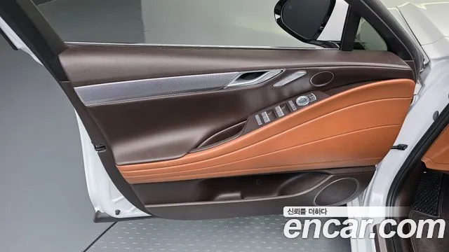 Genesis G80 Бензин 2.5 турбо AWD — Фото автомобиля 21