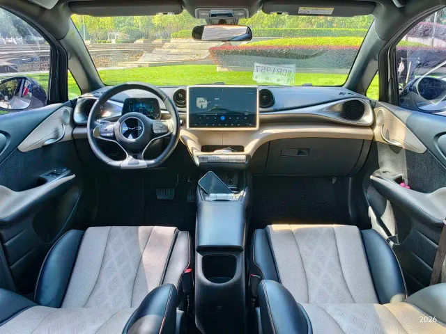BYD Dolphin — Фото автомобиля 8