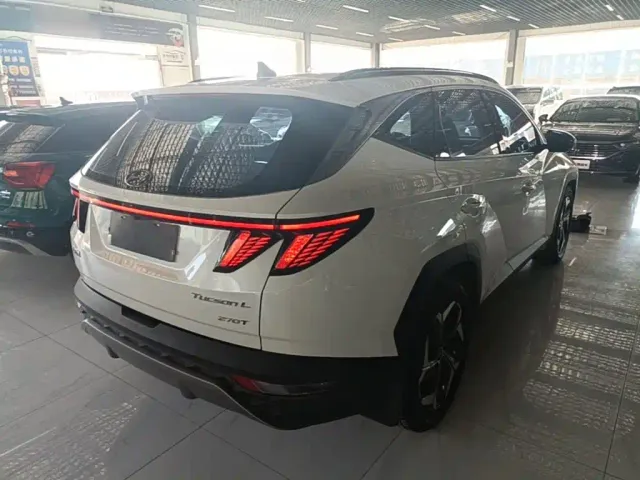 Hyundai Tucson — Фото автомобиля 6