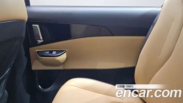 Kia Canival Carnival 4 поколение Бензин 9 мест Prestige — Фото автомобиля 25