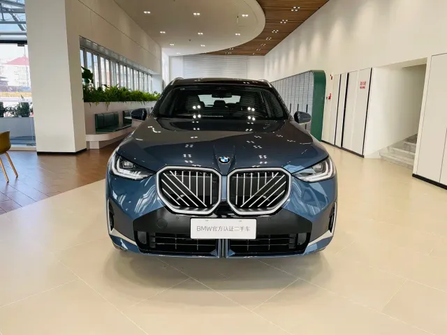BMW X3 — Фото автомобиля 2