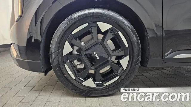 Kia Carnival 4th Gen — Фото автомобиля 5