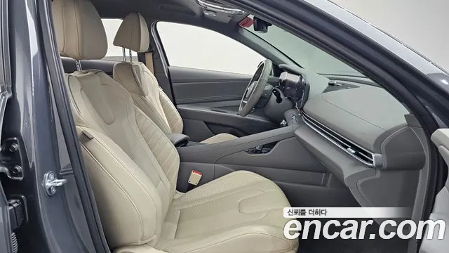 Hyundai Avante CN7 — Фото автомобиля 17