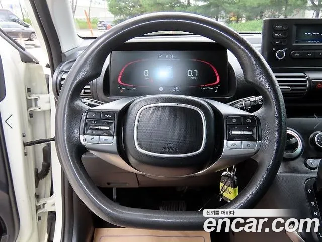 Hyundai Casper — Фото автомобиля 8