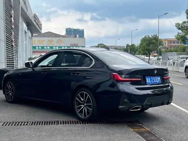 BMW 3 Series — Фото автомобиля 11