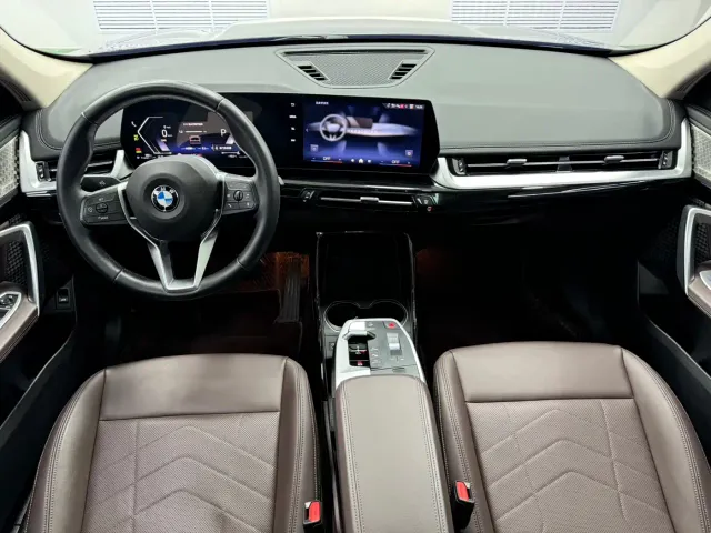 BMW X1 — Фото автомобиля 10
