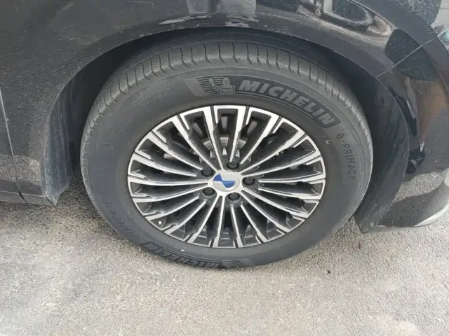 Denza Denza D9 2022 DM-i 970 All-Wheel Drive Honor Edition — Фото автомобиля 6