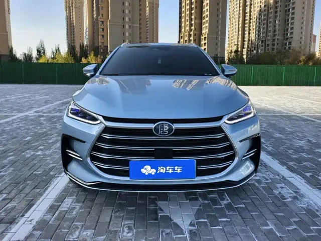 BYD Tang — Фото автомобиля 2