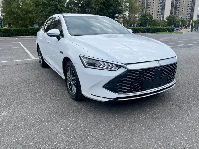 BYD Qin PLUS — Фото автомобиля 2