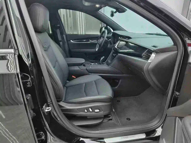Cadillac XT6 — Фото автомобиля 11