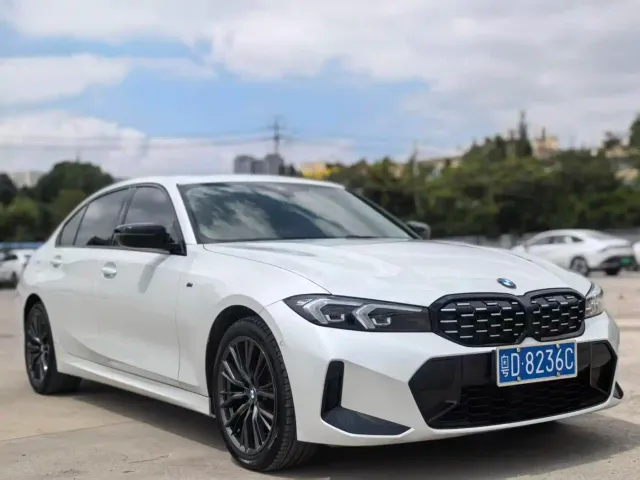 BMW 3 Series — Фото автомобиля 3