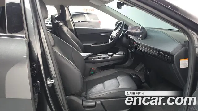 Kia EV6 — Фото автомобиля 16