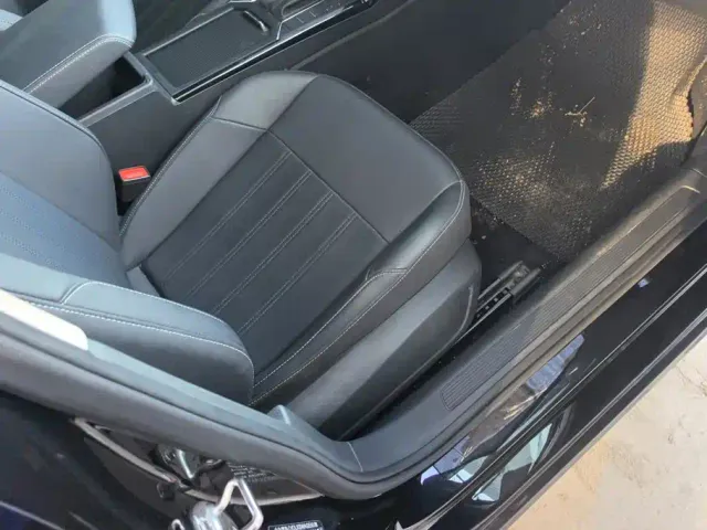 Volkswagen Passat — Фото автомобиля 8