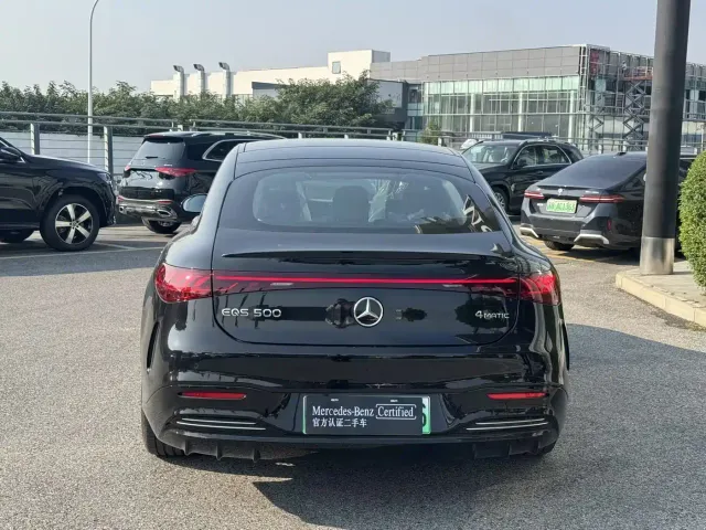 Mercedes-Benz EQS — Фото автомобиля 17