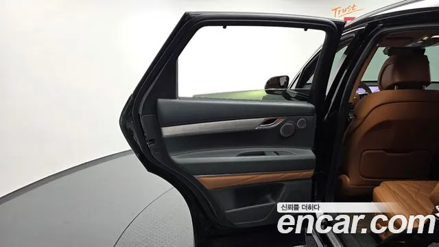 Genesis GV80 — Фото автомобиля 14