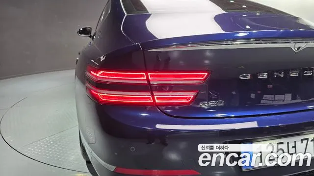 Genesis G80 RG3 — Фото автомобиля 8