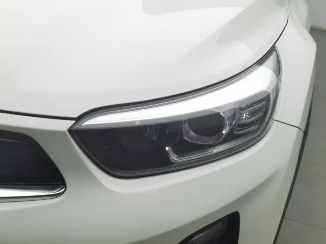 Kia KX1 — Фото автомобиля 7