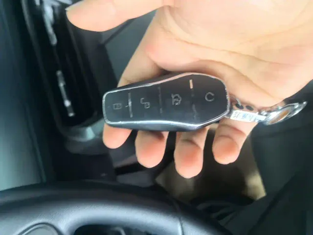 BYD Qin PLUS — Фото автомобиля 8