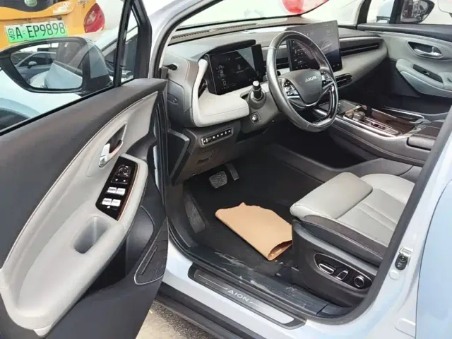 GAC AION LX — Фото автомобиля 15