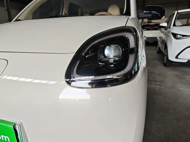 Wuling Hongguang Mini EV — Фото автомобиля 23