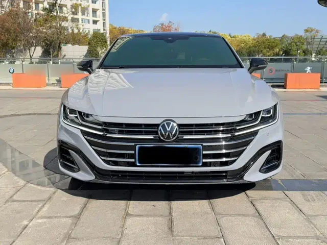 Volkswagen CC — Фото автомобиля 8
