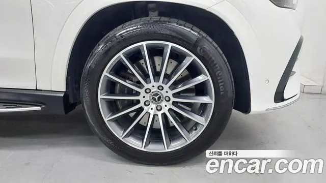 Mercedes-Benz GLE-Class — Фото автомобиля 5
