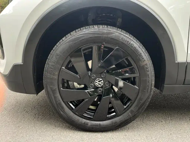 Volkswagen Tharu — Фото автомобиля 9