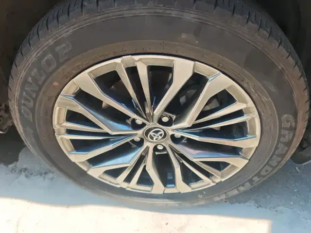 Toyota Wildlander — Фото автомобиля 6