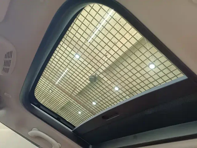 MINI Hatch — Фото автомобиля 17