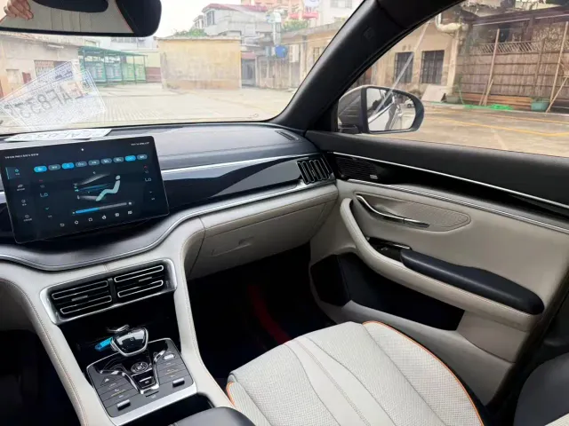 BYD Song PLUS — Фото автомобиля 6