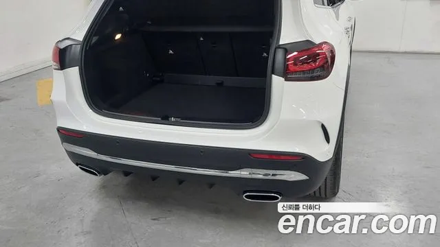 Mercedes-Benz GLA-Class — Фото автомобиля 11