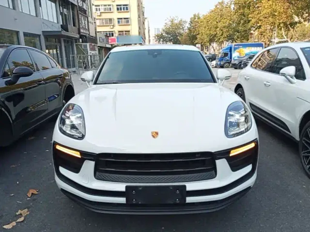 Porsche Macan — Фото автомобиля 2